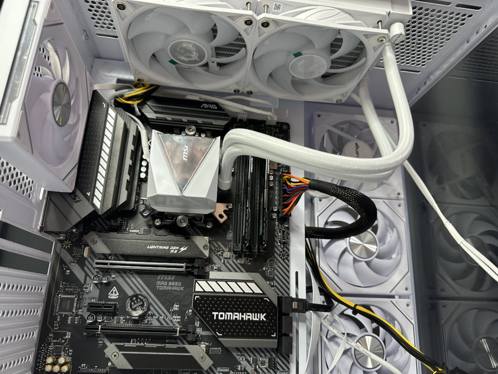 MSI MAG CoreLiquid I240 Alınır Mı ? – Pişman Mıyım 🤔 (Yorumlarım) MSI MAG CoreLiquid I240 5 1024x768